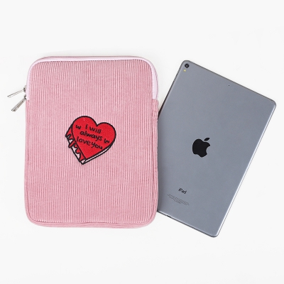 女(nǚ)包、女(nǚ)士包包、平闆電腦内膽包個(gè)性化(huà)定制、皮具箱包設計出紙格、手袋包袋打樣制版、布包皮包OEM代工生(shēng)産制造、學生(shēng)畢業設計大賽作(zuò)品縫制、手工皮具私人(rén)專屬制作(zuò)、款号200923