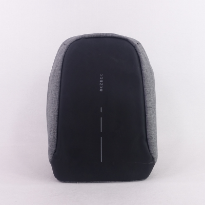 男包、男士包包、雙肩背包、學生(shēng)書包個(gè)性化(huà)定制、皮具箱包設計出紙格、手袋包袋打樣制版、布包皮包OEM代工生(shēng)産制造、學生(shēng)畢業設計大賽作(zuò)品縫制、手工皮具私人(rén)專屬制作(zuò)、款号190729